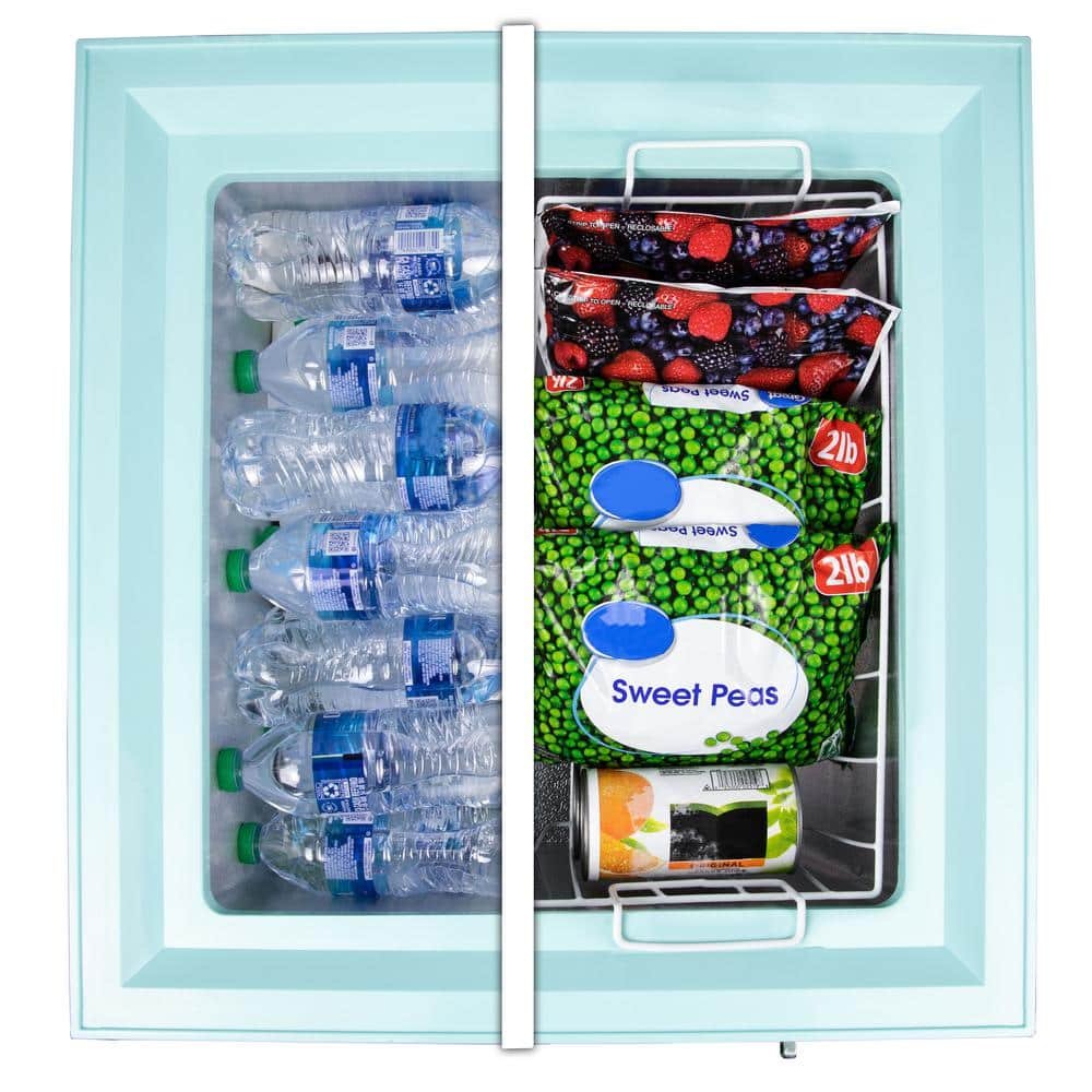 23 in. Width 3.5 cu.ft. Manual Defrost Mini Chest Freezer in Blue/Purple - Image 3