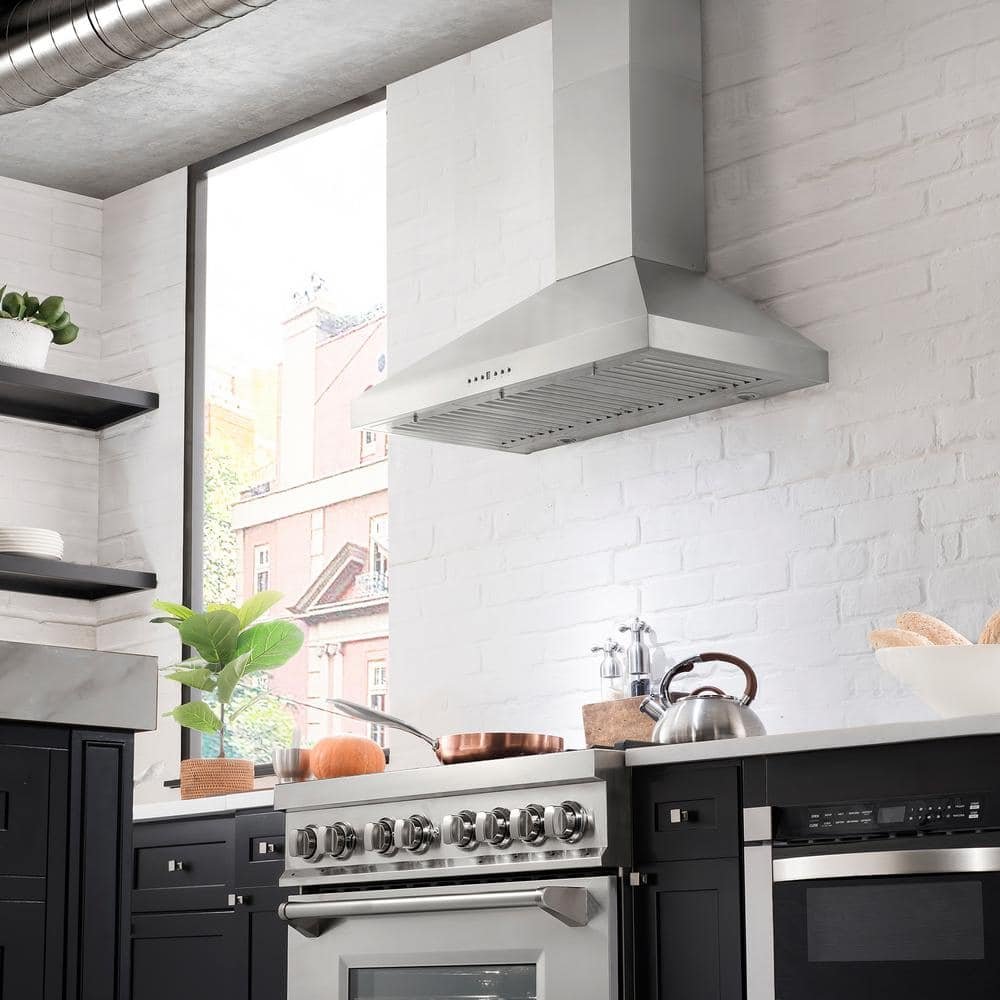 30 in. 400 CFM Convertible Vent Wall Mount Range Hood in Stainless Steel - Image 2