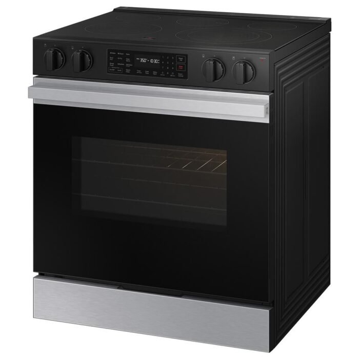 Bespoke 30 in. 6.3 cu.ft. 5 Burner Element Smart Slide-In Electric Range w/ AirFry & Safety Knobs in Stainless Steel - Image 3