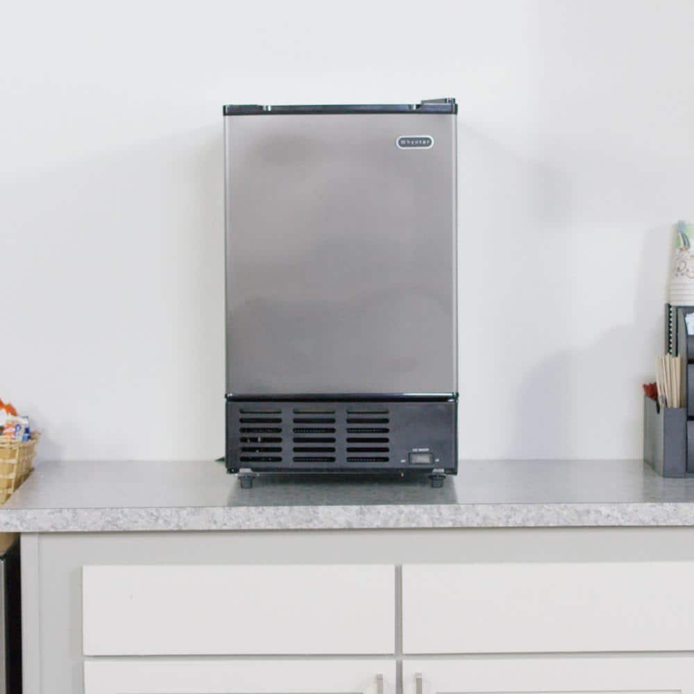 15 in. 12 lbs Built-In Ice Maker Crescent-shaped Ice Energy Star in Stainless Steel - Image 2