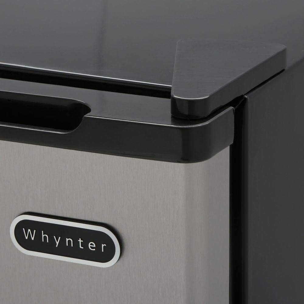 15 in. 12 lbs Built-In Ice Maker Crescent-shaped Ice Energy Star in Stainless Steel - Image 3