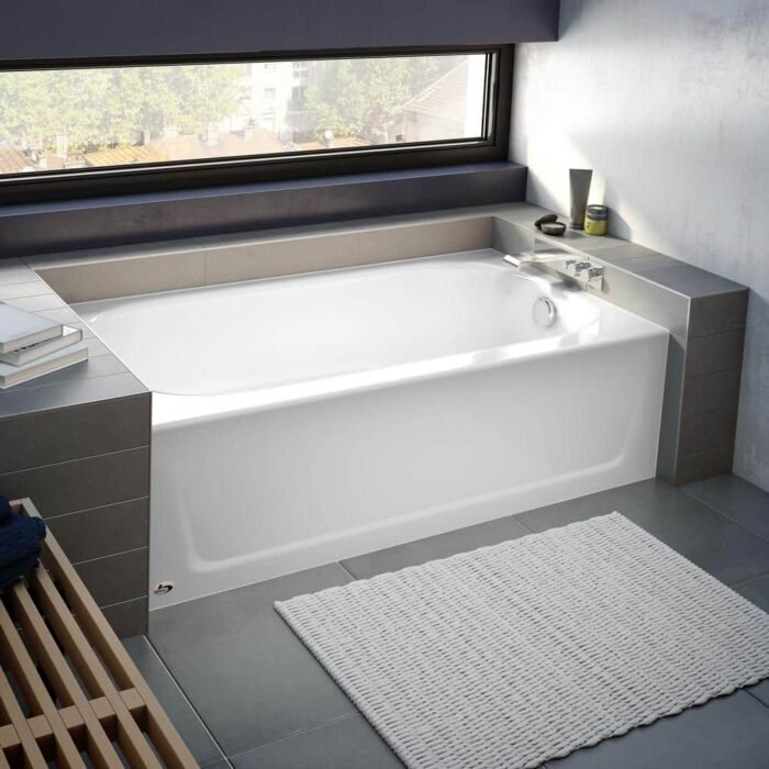 Maui 60 in. x 30 in. Soaking Bathtub with Right Drain in White - Image 2